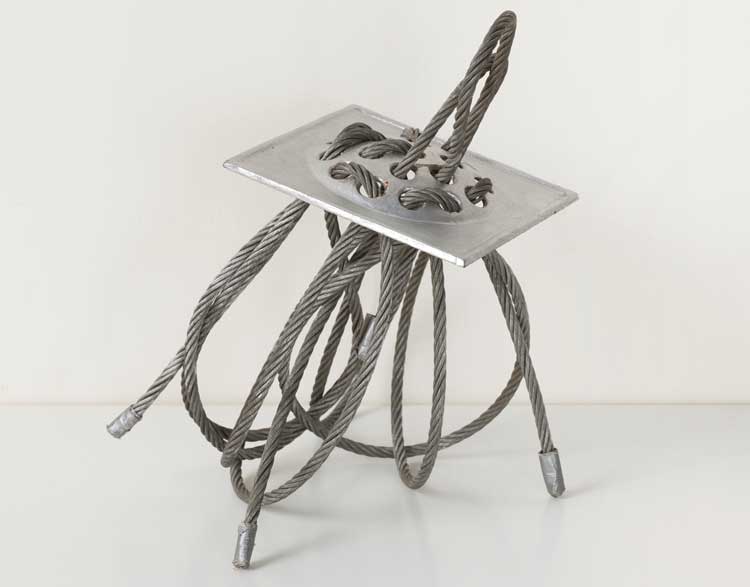 Alice Adams, Threaded Drain Plate, 1964. Steel cable through perforated drain plate, 47 × 20.3 × 26.7 cm, Zürcher Gallery, New York. Collection of Beth Rudin DeWoody. © Howcroft Photography, Boston.