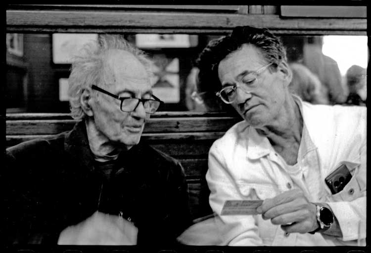 Frank Auerbach and the filmmaker Jake Auerbach, 2024. © The Estate of Frank Auerbach. Courtesy Jake Auerbach. Photo: Nicola Bensley.