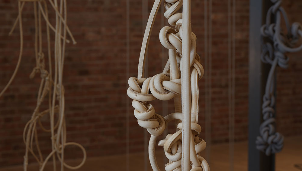 Leonor Antunes, Discrepancies with M.S. #5 (detail), 2020. Courtesy the artist, kurimanzutto, Mexico City/New York. Photo: Nick Ash.