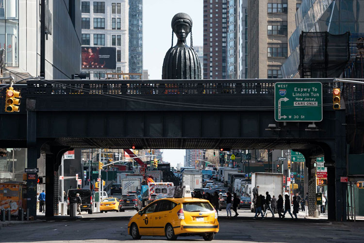 Simon Leigh, Brick House, 2019. High Line Plinth Commission. Photo: Timothy Schenck, courtesy High Line.