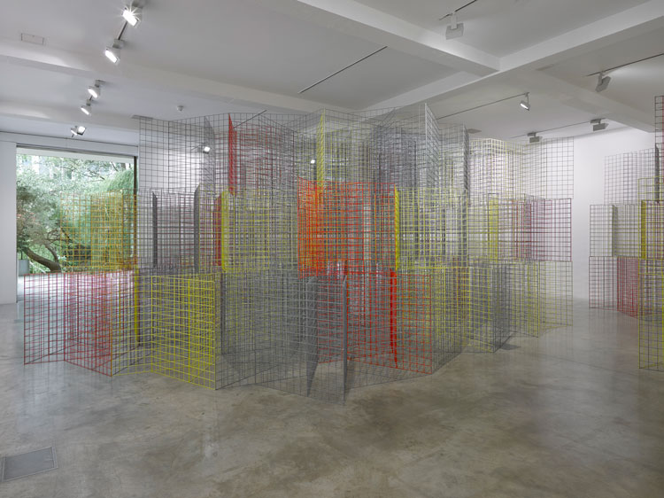 Rana Begum, The Space Between, installation view, Parasol unit, London, 30 June – 18 September 2016. Photography by Jack Hems. Courtesy of the artist and Parasol unit.
