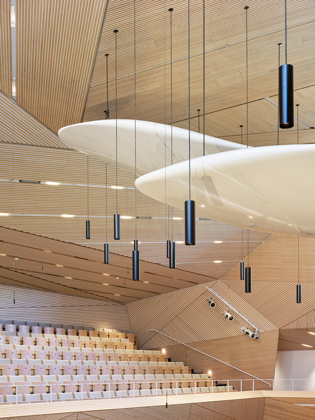 Andermatt Concert Hall. Photo © Roland Halbe.