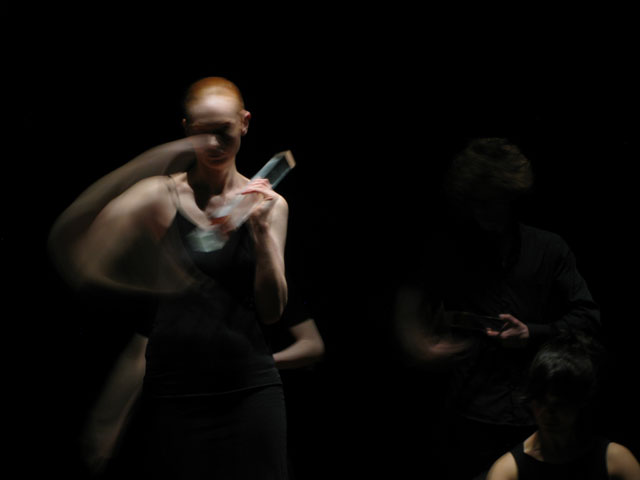 Alice Anderson. Travelling Studio; Performing Crystal Time Units at the 55th Venice Biennale, 2013. Courtesy of the artist.