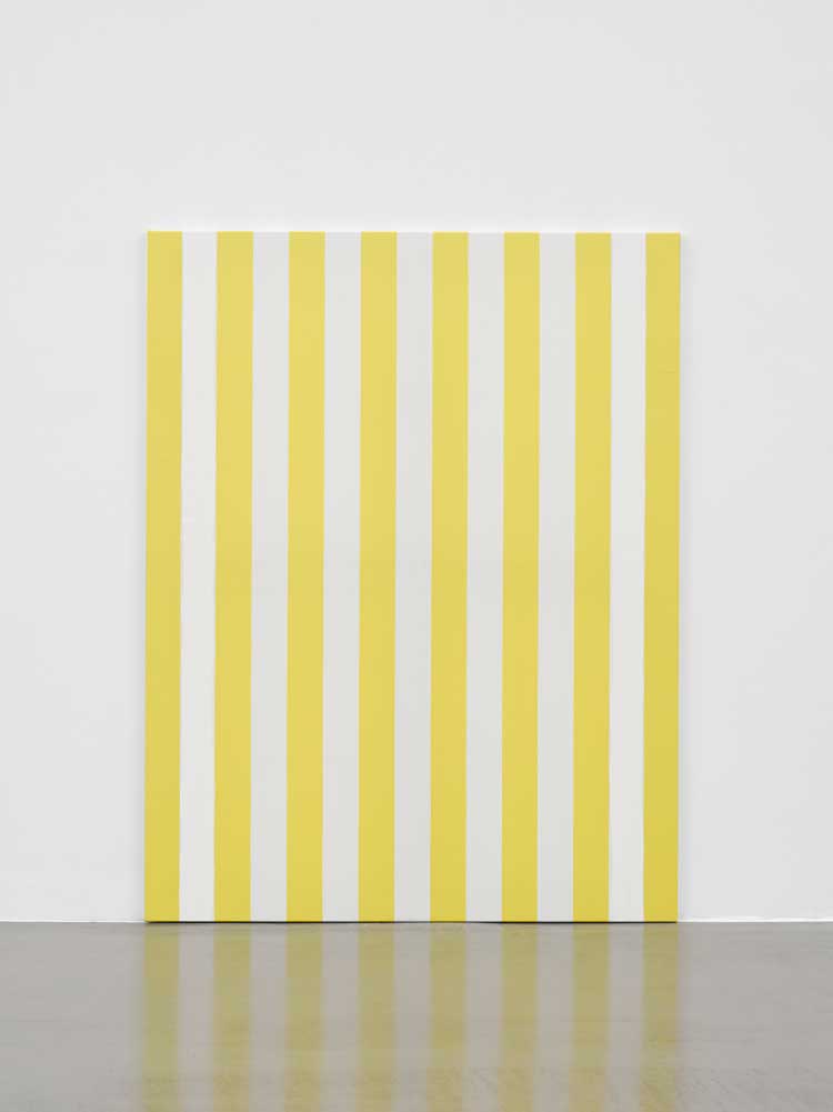 Daniel Buren, Peinture acrylique sur tissu rayé blanc et jaune d'or, 1989. Acrylic paint on yellow and white striped cotton canvas, 170.2 x 131.4 x 2 cm (67 x 51 3/4 x 0 3/4 in). © Daniel Buren, Courtesy Lisson.