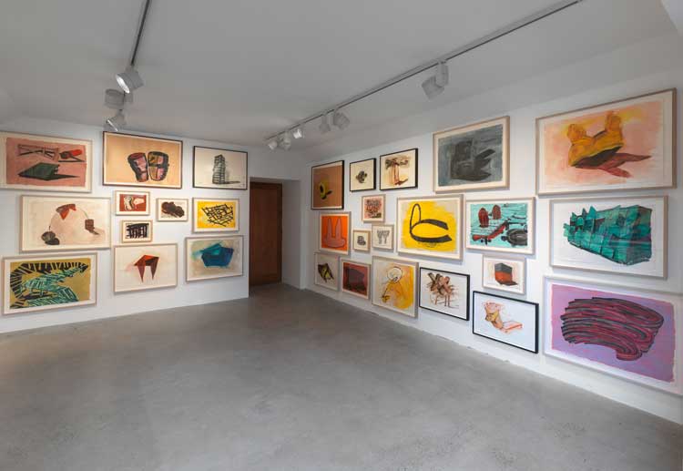 Installation view, Phyllida Barlow. Unscripted, Hauser & Wirth Somerset, 2024. © Phyllida Barlow Estate. Courtesy Phyllida Barlow Estate and Hauser & Wirth. Photo: Ken Adlard.