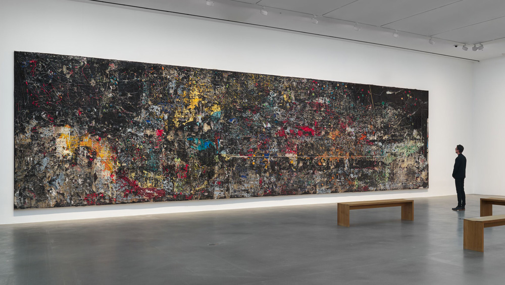 Mark Bradford, A five thousand year old laugh, 2019. Mixed media on canvas, 182.9 x 243.8 cm / 72 x 96 in. © Mark Bradford. Courtesy the artist and Hauser & Wirth. Photo: Joshua White.
