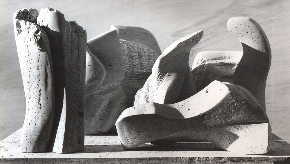 Helaine Blumenfeld. Seascape, 1983. Travertine, variable heights, maximum 54 cm, length 75 cm approximately.