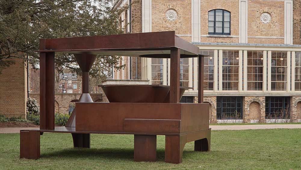 Anthony Caro. Forum, 1992-94. Installation view, The Inspiration of Architecture, Pitzhanger Manor & Gallery, London. Photo: Andy Stagg.