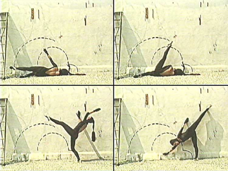 Analivia Cordeiro, Ar (Air), 1985. Mono-channel video, (colour, sound). Video still frames. Performer: Analívia Cordeiro. © Analivia Cordeiro.