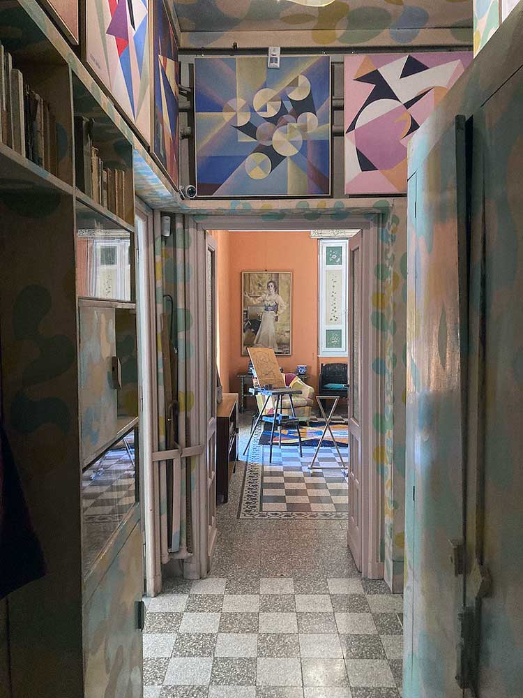 Casa Balla, interior detail. Photo: Joe Lloyd.