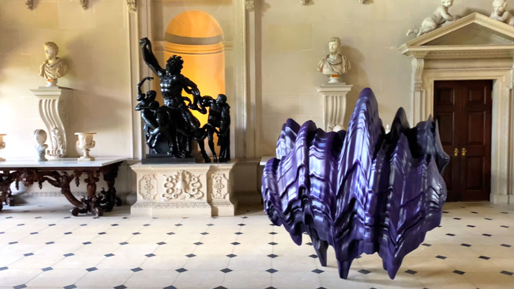 Tony Cragg, In Frequencies, 2019. Wood, 190 x 114 x 187 cm. Installation view, Houghton Hall, Norfolk, 2021. Photo: Martin Kennedy.