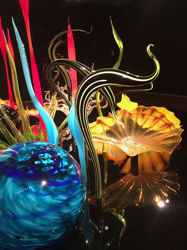 Dale Chihuly. Mille Fiori, 2018 (detail), installation view, Groninger Museum. Photo: Veronica Simpson.