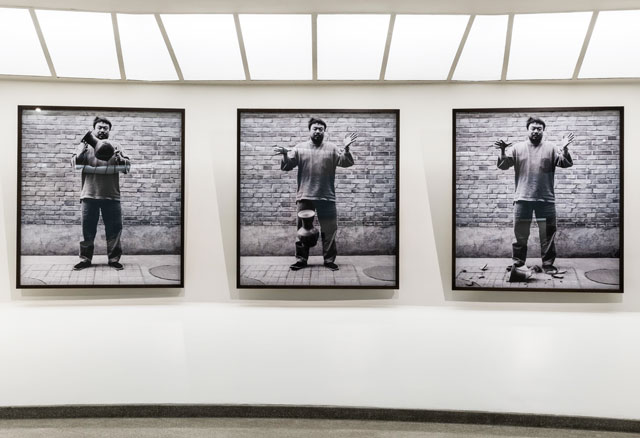 Ai Weiwei. Dropping a Han Dynasty Urn. Installation view: Art and China after 1989: Theater of the World. Solomon R. Guggenheim Museum, New York, October 6, 2017—January 7, 2018. Photograph: David Heald