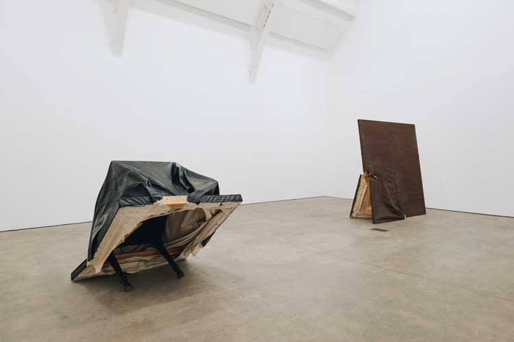 Angela de la Cruz, Still Life with Table, 2000 (left), and Limp (Brown), 2000. Installation view, UPRIGHT, Ikon Gallery, Birmingham, 2026. Image courtesy Ikon. Photo: Tom Bird.