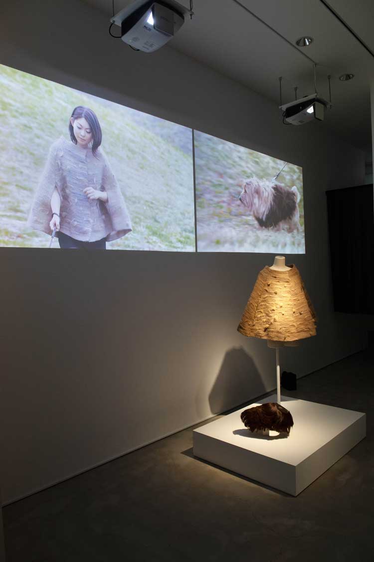Aki Inomata. I Wear the Dog’s Hair, and the Dog Wears My Hair, 2014. Cape made of dog’s hair for a human, a cape made of human hair for a dog. Image courtesy Gyre Gallery, Tokyo.