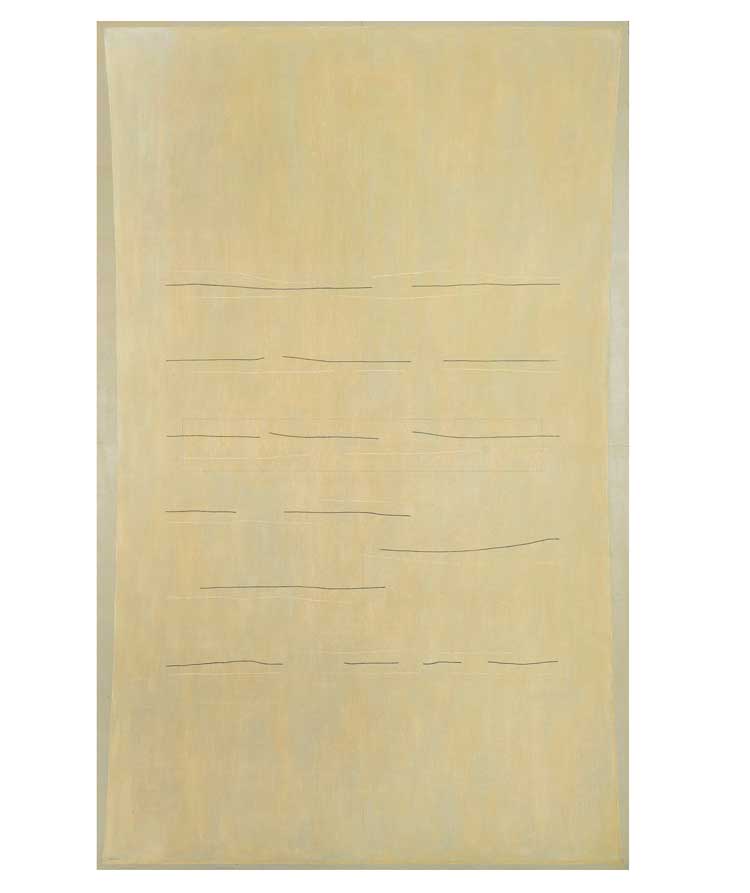 Huong Dodinh. T 2, 1992. Organic binders and natural
pigments on canvas mounted on wood, 196 × 122 cm (77-3/16" × 48-1/16"). © Huong Dodinh, courtesy Pace Gallery. Photo: Richard Gary.