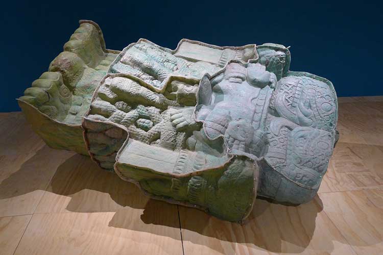 Mariana Castillo Deball, No Solid Form can Contain You, 2010. Fibreglass sculpture from a cast of the original Coatlicue statue. Installation view at Finding Oneself Outside, New Museum, New York, 2019. Image courtesy the artist.