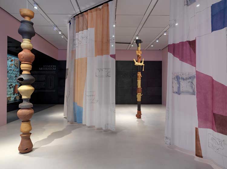 Mariana Castillo Deball, Roman Rubbish, installation view, London Mithraeum Bloomberg Space, 4 August 2022 – 14 January 2023. Photo © Marcus Leith.