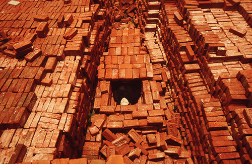 Anindita Dutta. Brick Coffin, 2005. Courtesy of the artist.