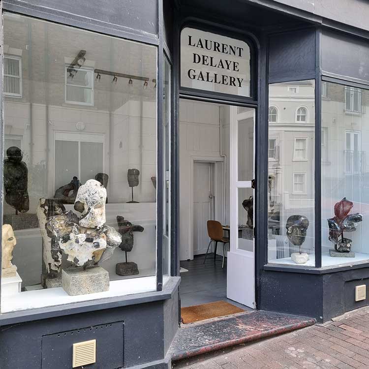 Laurent Delaye Gallery, exterior view, Drew Edwards: Now You Can See the Universe. Photo: Bronac Ferran.