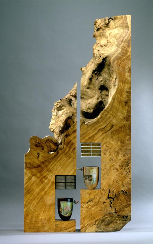 Binh Pho, Heaven and Earth, 2003. Wood, paint 33 x 24 in. Collection of the Museum of Arts and Design, Gift of Robert M. Bohlen. Photo: Maggie Nimkin
