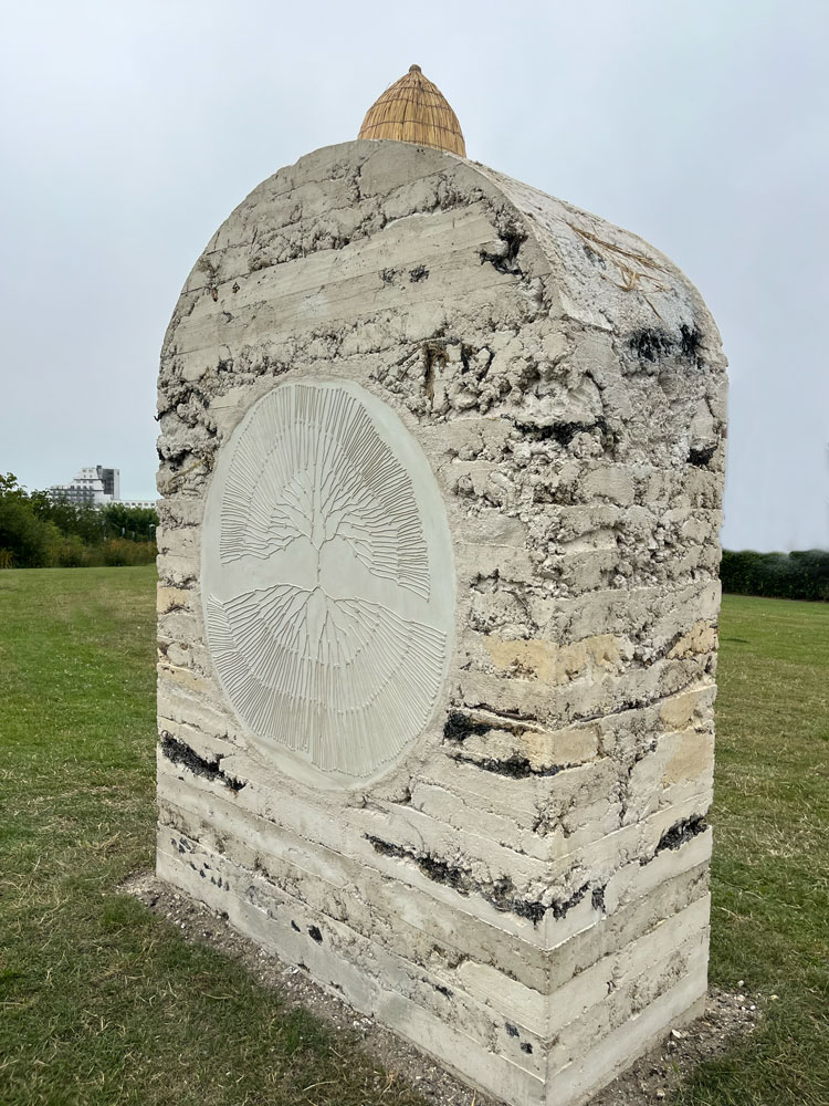 Dineo Seshee Raisibe Bopape, Ka Pheko ye (curse dissolved). Folkestone Triennial, 2025. Photo: Veronica Simpson.