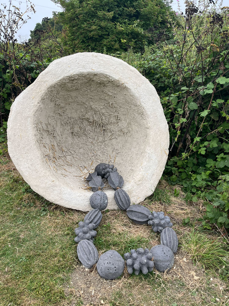 Sara Trillo, Urn Field. Folkestone Triennial, 2025. Photo: Veronica Simpson.