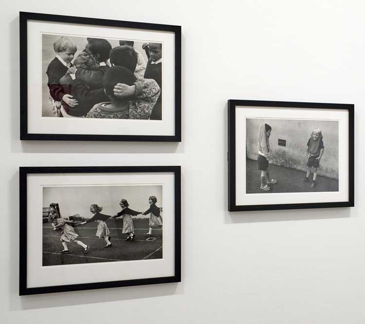 Markéta Luskačová,installation view, Friends in Love and War – L’Éloge des meilleur·es ennemi·es, Ikon Gallery, 2024. Image courtesy Ikon. Photo: David Rowan.