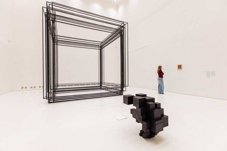 Antony Gormley: Geestgrond. Installation view, KMSKA Museum, Antwerp, 23 May – 20 September 2026. © Sanne De Block.