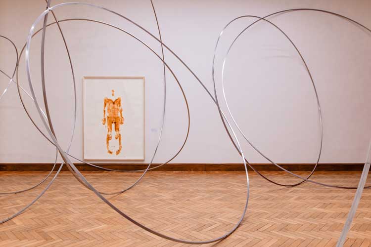 Antony Gormley: Geestgrond. Installation view, KMSKA Museum, Antwerp, 23 May – 20 September 2026. © Sanne De Block.