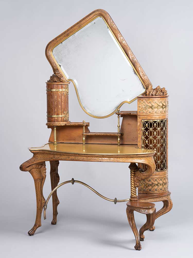 Antoni Gaudi. Francesc Vidal i Jevellí (cabinetmaker). Dressing table for the Güell Palace, 1886-1889. Wood, brass and mirror, 182.5  ×  113  ×  73 cm. Collection Güell de Sentmenat. Photo © MNAC, Barcelona, 2022.