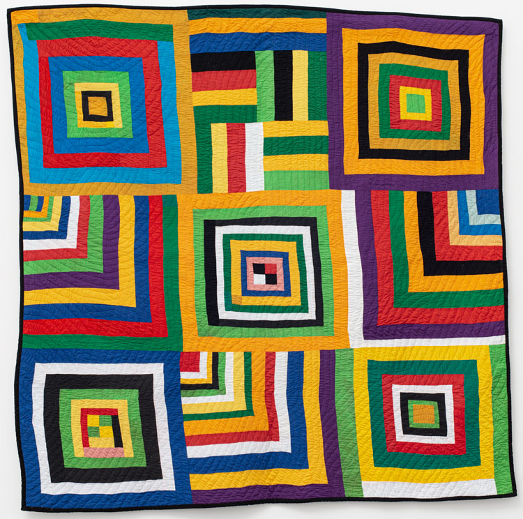 Rita Mae Pettway. 'Pig in the pen' - block style, 2019. Cotton / polyester blend, 210.8 x 210.8 cm (83 x 83 in). Courtesy the Artist and Alison Jacques Gallery, London. © Rita Mae Pettway / Artists Rights Society (ARS), New York and DACS, London.