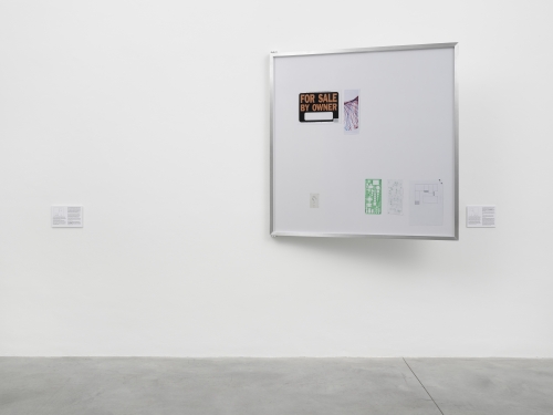 Ryan Gander. Two Way Associative Sequel #7 (Thematic or no Thematic a Pattern Shall Emerge) 2015. Mounted Print. 125 x 125 x 5 cm. ed. 1 of 1 + 1 AP. © Ryan Gander; Courtesy Lisson Gallery, London.
