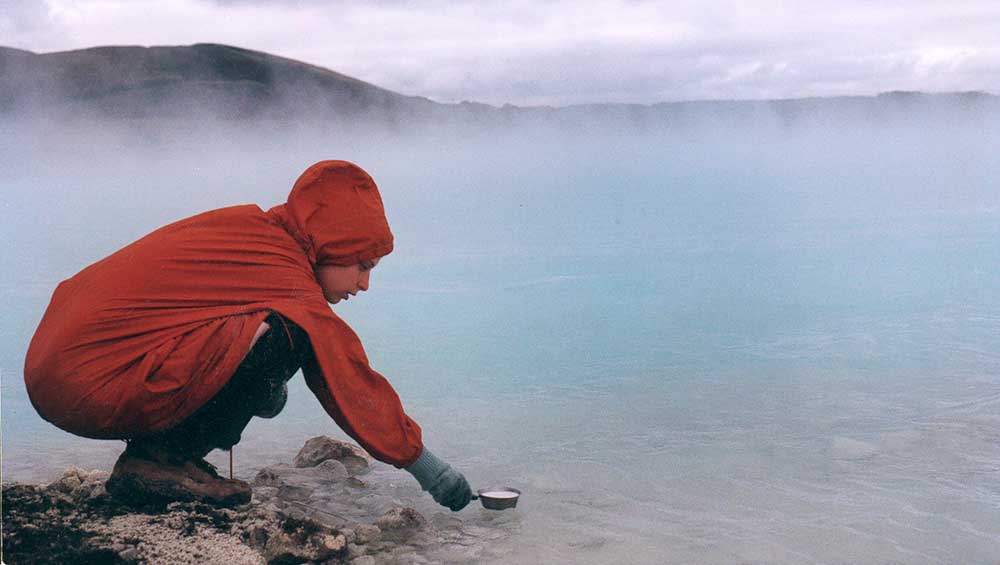 Ilana Halperin, Boiling Milk Solfataras, 1999. Courtesy the artist and Patricia Fleming Projects.