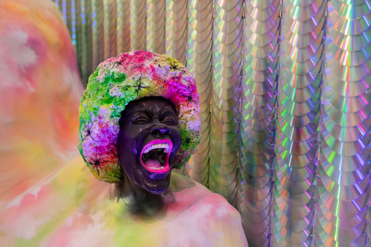 Lauren Halsey, Emajendat, 2024. Installation view, Serpentine South. © Lauren Halsey. Photo: © Hugo Glendinning. Courtesy Serpentine.