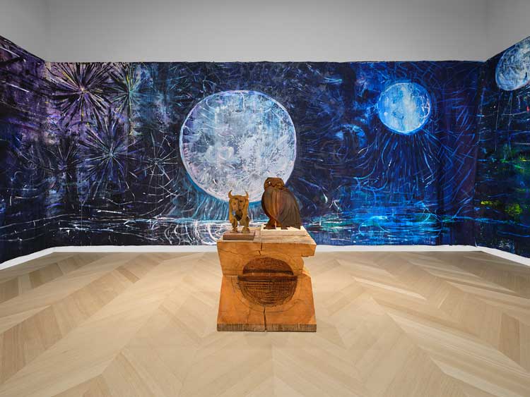 Installation view, Thomas Houseago: Night Sea Journey. Image courtesy of Lévy Gorvy Dayan gallery.