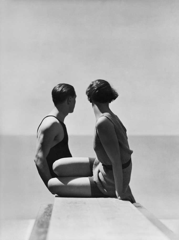 Divers, swimwear by A. J. Izod, 1930. © The George Hoyningen-Huene Estate Archives.