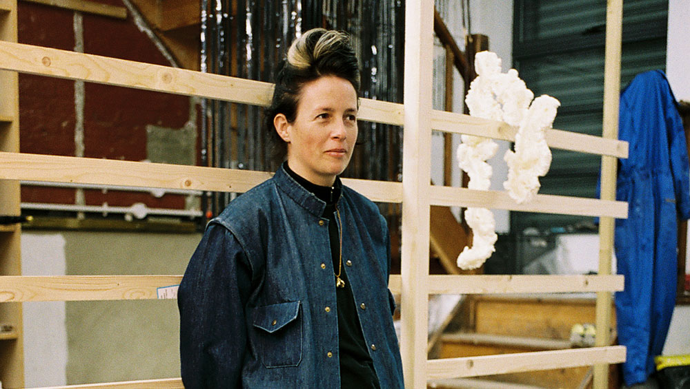 Anne Hardy. Photo: Erna Klewall. Courtesy the artist and Maureen Paley, London.