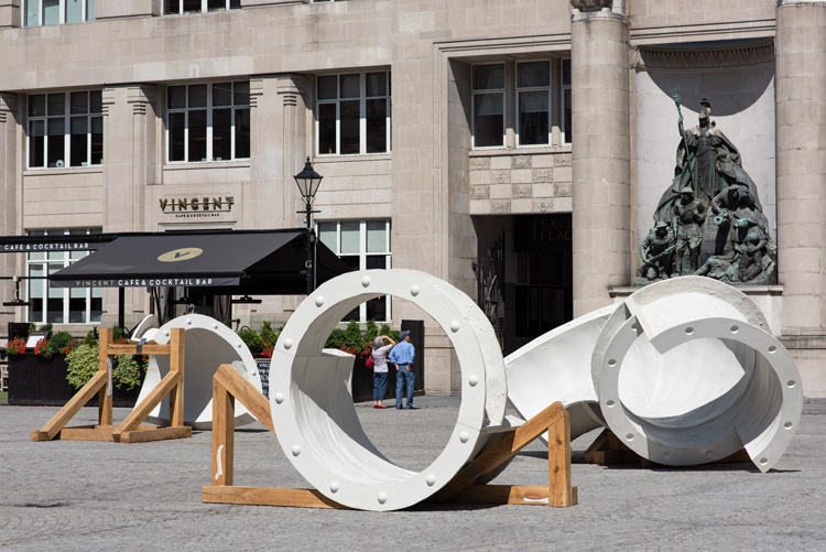 Holly Hendry, Cenotaph, 2018. Installation view at Exchange Flags, Liverpool Biennial 2018. Photo: Pete Carr/Thierry Bal.