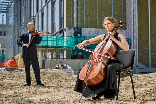 Callum Hüseyin and the Royal Philharmonic Orchestra, Let’s Finish It. The Centre for Cancer Drug Discovery building site. Photo courtesy Institute of Cancer Research.