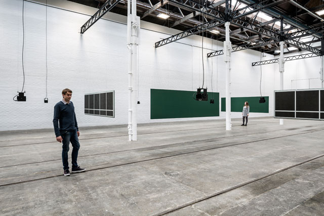 Florian Hecker: Synopsis, installation view, Tramway, Glasgow, 2017. Courtesy Tramway, Glasgow.