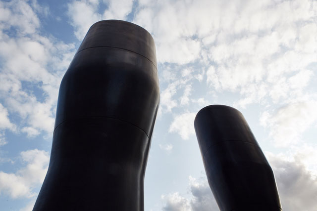 Roger Hiorns. The retrospective view of the pathway, 2016. Installation view, Temple Quay Central, Bristol.