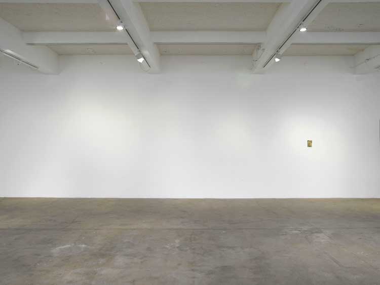 Rachel Jones, say cheeeeese, 2022. Installation view, Chisenhale Gallery, 2022. Commissioned and produced by Chisenhale Gallery, London. Courtesy of the artist. Photo: Andy Keate.