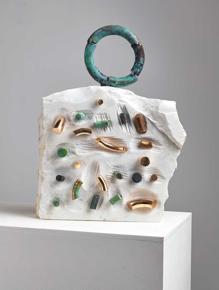 Andrew Kinghorn, Shrine. Carrara marble and bronze, 65 x 45 x 15 cm. Photo: John McKenzie.