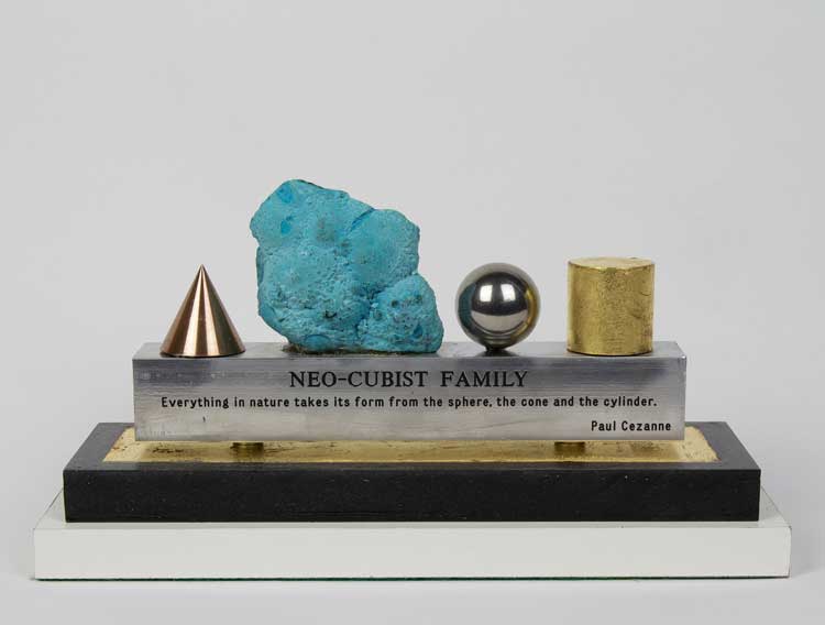 Andrew Kinghorn, Neo Cubist Family. Bronze, aluminium, stainless steel, gilt brass, 18 x 22 x 12 cm. Photo: Oana Stanciu.