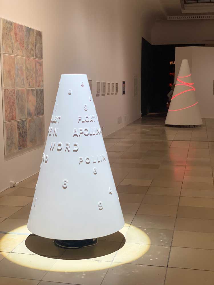Liliane Lijn. Poemkoan=D=4= Open=Apollinaire, 1968. Exhibition view, Haus der Kunst, München, 2024. Photo: Bronac Ferran.