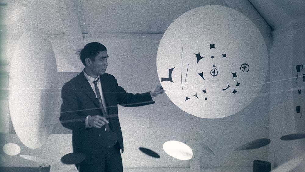 Li Yuan-chia in his studio at the LYC Museum and Art Gallery, Brampton, Cumbria, 1969. Image courtesy of Demarco Digital Archive University of Dundee & Richard Demarco Archive.