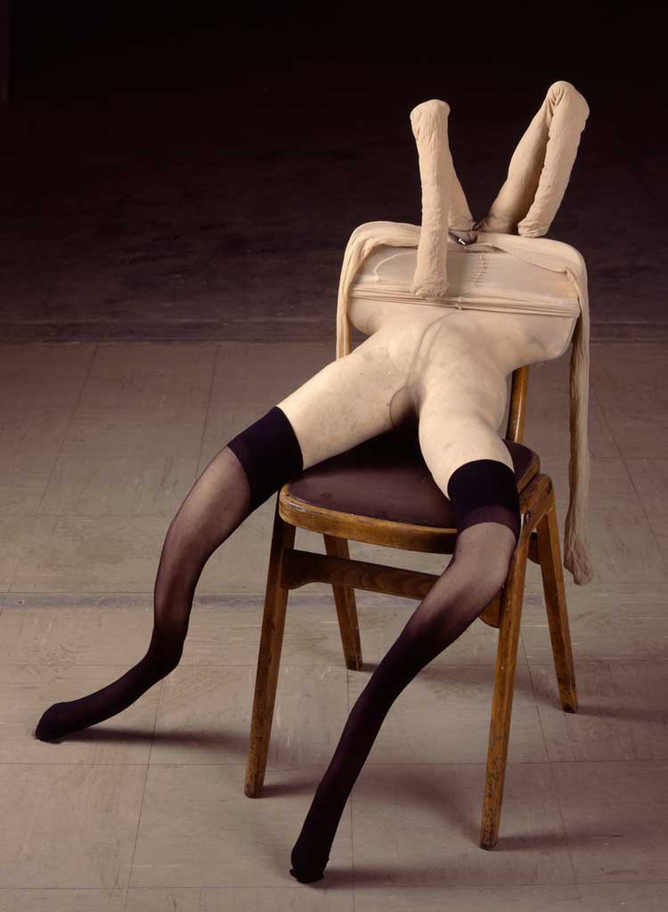 Sarah Lucas, Bunny, 1997. Private collection. Courtesy the artist and Sadie Coles HQ, London. © Sarah Lucas.