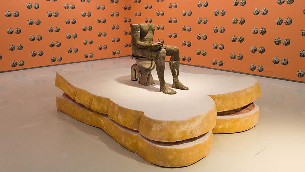Sarah Lucas, Sandwich, 2004-20. Courtesy the artist and Sadie Coles HQ, London. © Sarah Lucas.