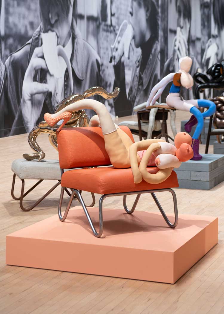 Sarah Lucas, Happy Gas, installation view, Tate Britain, 2023. Bunny Rabbit, 2022, Zen Lovesong, 2023, and Goddess, 2022. © Sarah Lucas. Photo © Tate (Lucy Green).